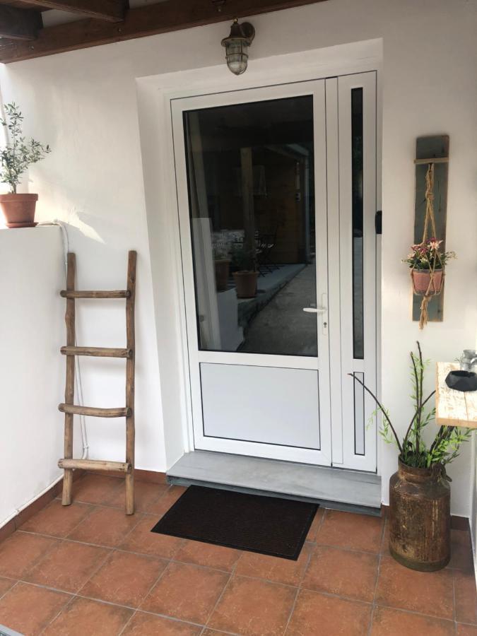 Country Flat Maria Lejlighed Evropouloi Eksteriør billede